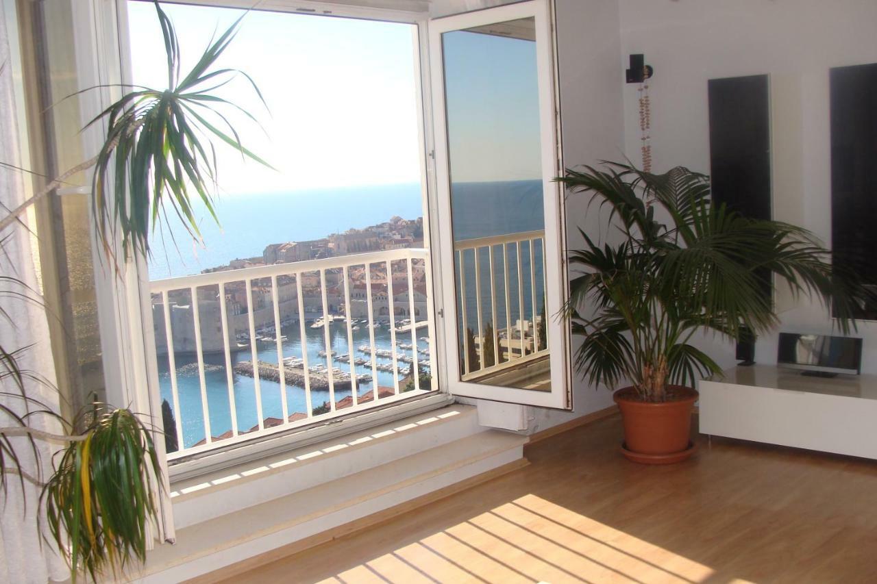 Apartment Laura,Amazing View! ดูบรอฟนิก ภายนอก รูปภาพ