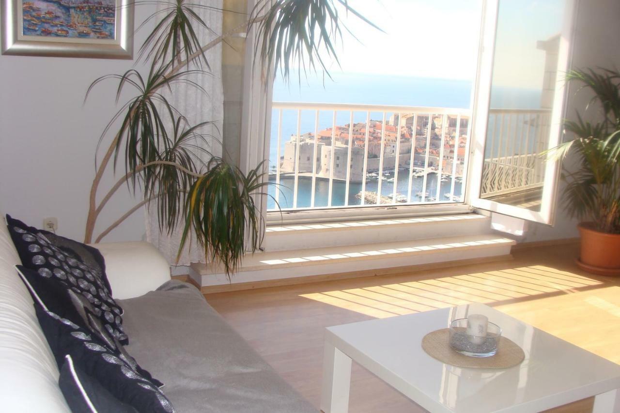 Apartment Laura,Amazing View! ดูบรอฟนิก ภายนอก รูปภาพ